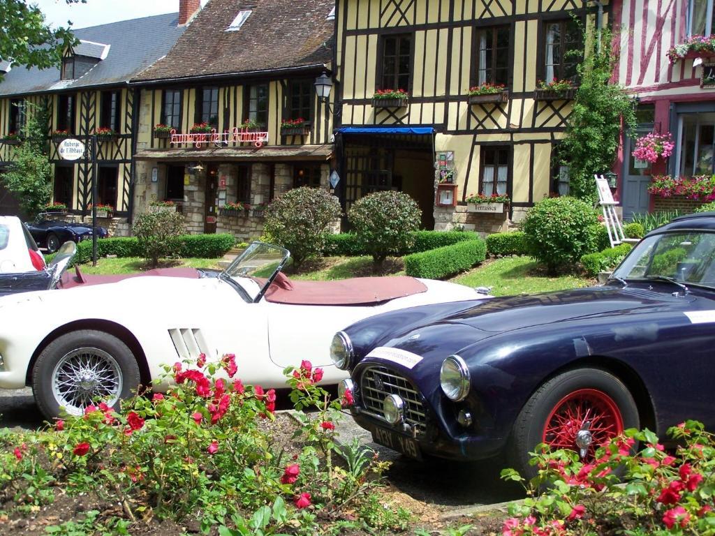 Auberge De L'Abbaye Le Bec-Hellouin Esterno foto