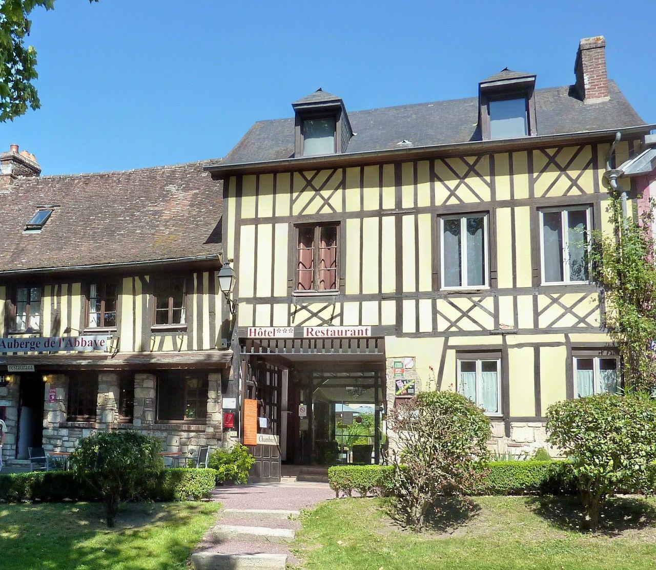 Auberge De L'Abbaye Le Bec-Hellouin Esterno foto