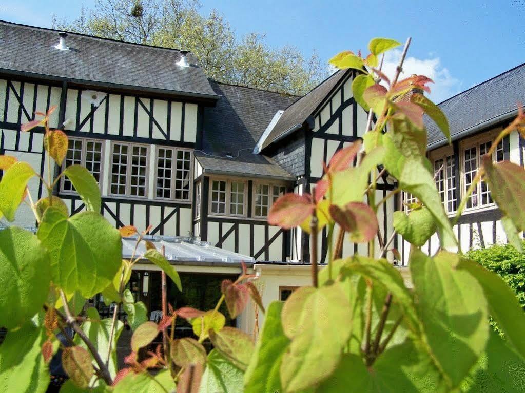 Auberge De L'Abbaye Le Bec-Hellouin Esterno foto