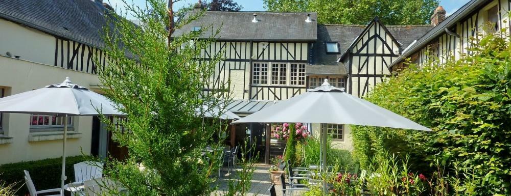 Auberge De L'Abbaye Le Bec-Hellouin Esterno foto